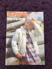 PATONS YOUNG ARAN FASHION KNITS ? ~ 277 ~ 14 DESIGNS ~ 3 - 14 YEARS