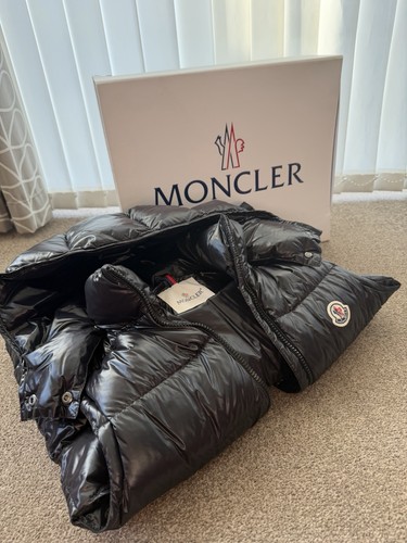 Moncler gilet 164cm - moncler,