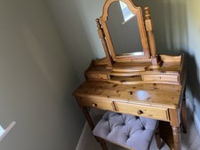 Ducal Victorian Pine Dressing