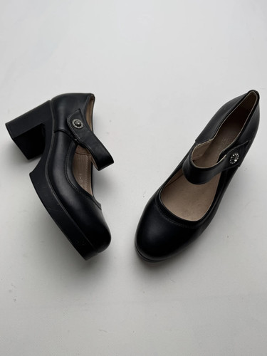 Vintage mary jane shoes block - mary,