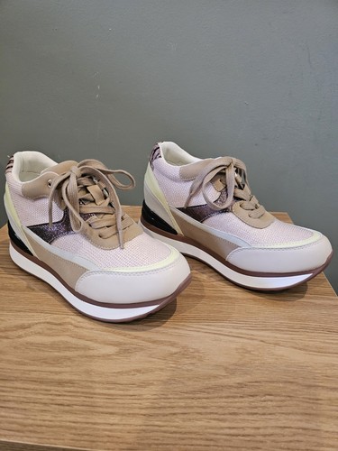 Women trainers size - 5, galia