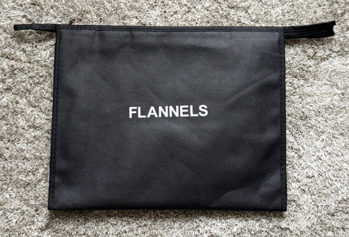 Flannels genuine small - small, /
