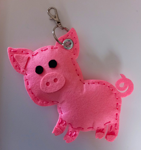 Pink felt pig animal keyring - pink,