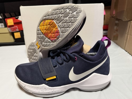 Nike the bait men - nike, pg