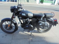 ROYAL ENFIELD BULLET CLASSIC 500 IN BLACK WITH ONLY 315 MILES 2018