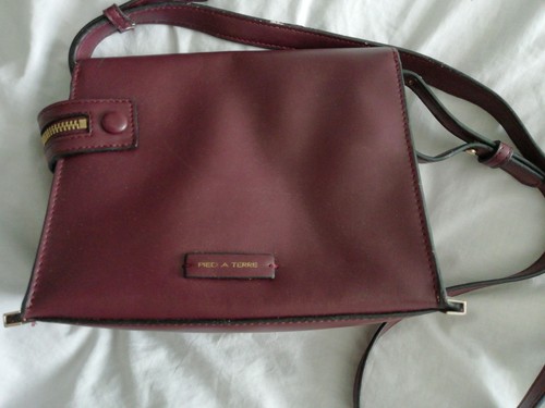 Burgundy pied terre shoulder - burgundy,