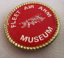 Vintage Fleet Air Arm Museum Lapel Badge  (imperfect)