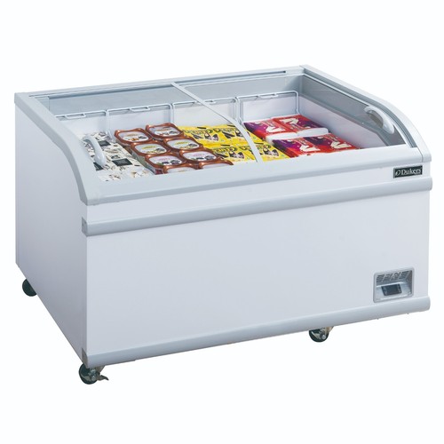 Commercial chest freezer - 80",