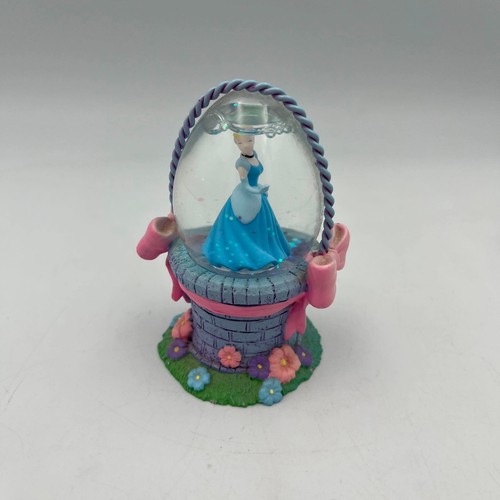 Disney snowglobe cinderella - disney,