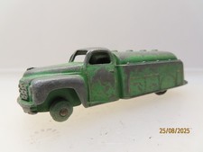 DINKY TOYS 'STUDEBAKER TANKER ' for restoration  ...*
