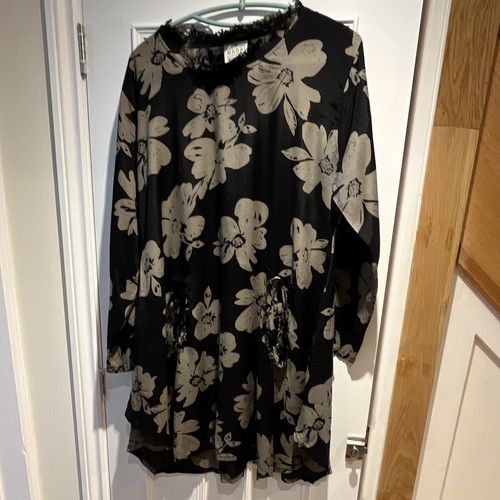 Masai shift round neck - neck, long