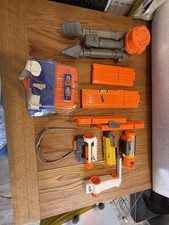 Nerf N-Strike Tripod, Sight Scope, Laser Sight, 6 X Magazines, Dart Tag Glasses.