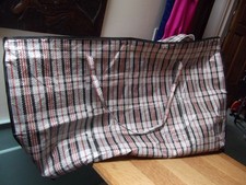 1 X JUMBO LIGHTWEIGHT, ZIPPED LAUNDRY, STORAGE BAG, NWOT, BARGAIN LOW START