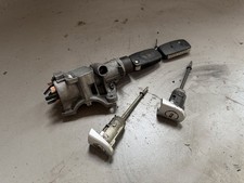 AUDI TT MK1 DOOR LOCK Ignition barrel keys locks set