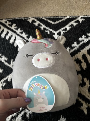 Squishmallow teresa the - teresa, grey