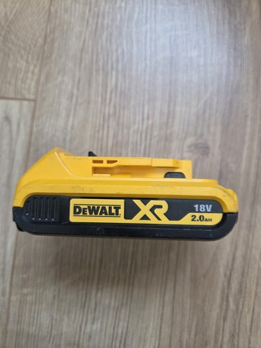Genuine dewalt dcb183 0ah - dcb183, xr