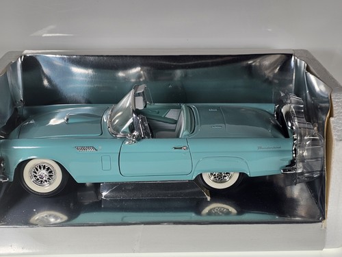 Revell metal 1956 ford - metal,