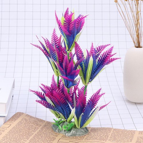 Tropical fish tank - , ornaments