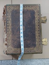 Antique 1800s Holy Bible |