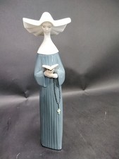Lladro Prayerful Moment, Nun/ Gray & White Colour/ Boxed