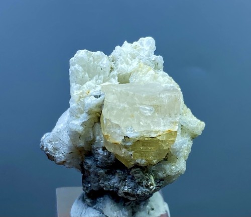 Natural aquamarine crystal - natural,