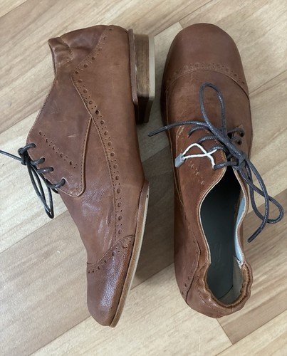 Ixos brand italian - pumpkin, tan