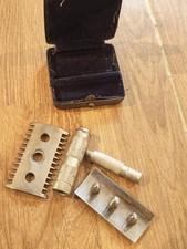 Vintage Open Comb Safety Razor