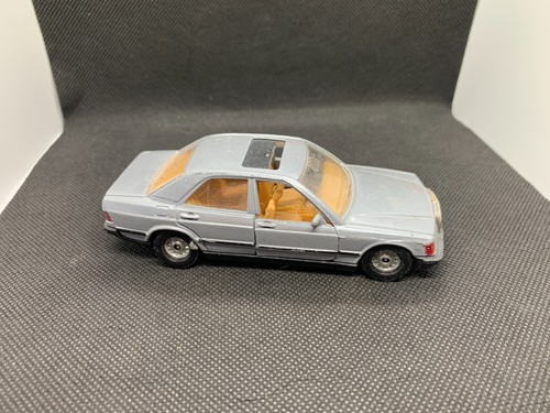 Corgi mercedes benz 190e - corgi,
