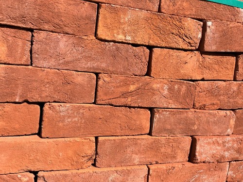 Red bricks new imperial - red,