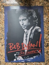 Bob Dylan 2017 / 2018 The Neverenging Tour Concert Program Book / NMT 2 MINT