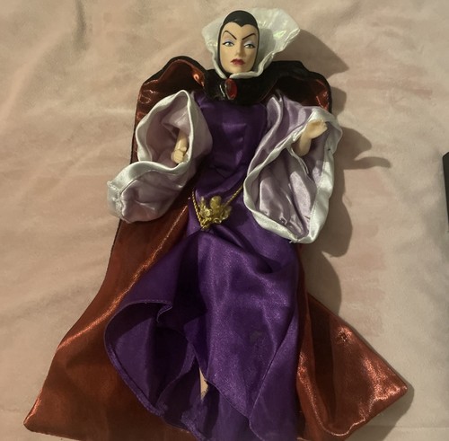 Disney villain doll evil - villain, queen