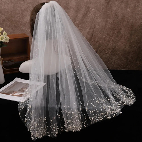 Short one layer pearls beaded - one,