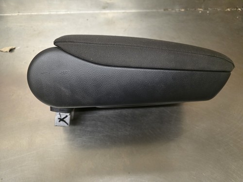 2004 audi centre arm - centre,