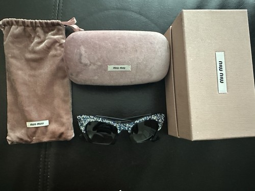 Miu smu01q - glitter, square