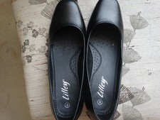 New Ladies Black Shoes Size 6 by Lilley