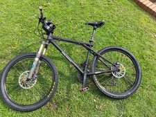 gt avalanche 2.0 mountain bike