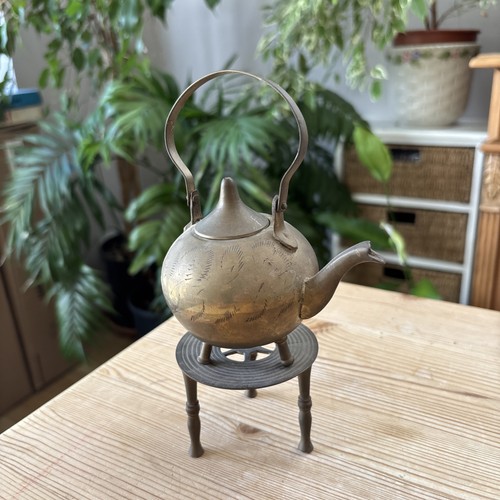 Vintage miniature brass teapot - miniature,