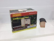 Hornby R9672 OO Gauge Skaledale GWR Lamp Hut
