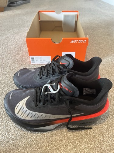 Nike zoom fly - fly, carbon