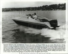 Press Photo Maxum 2100/XC boat