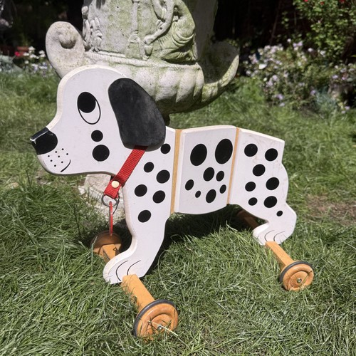 Apple pie wood dalmatian - wood,