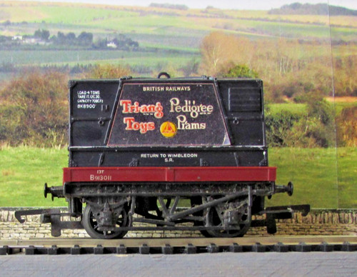 Triang r561 pedigree - triang, prams/