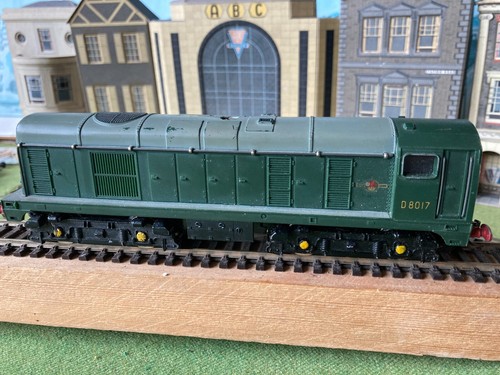 Hornby dublo class d8017 - dublo,