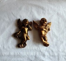 2 X Vintage Chalk Ware Wall Cherubs Antique Gold Colour 13.5cm