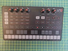 IK Multimedia Uno Synth Analogue Synthesiser