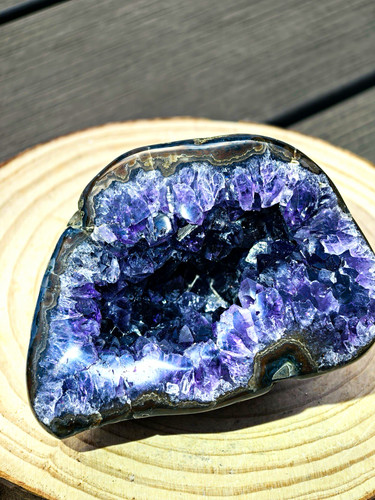Aaa deep purple amethyst - purple, geode