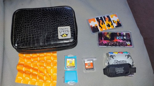 Guitar hero tour decades - guitar,