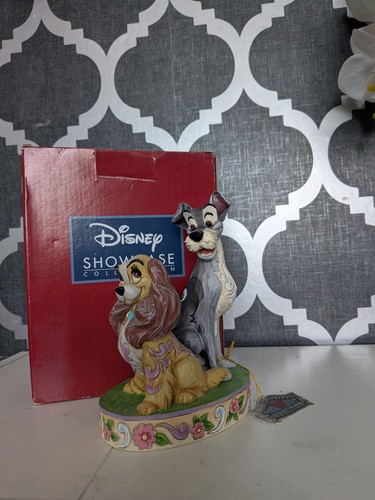 Disney showcase traditions - disney,