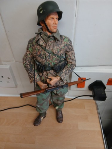 Scale ww2 german gren - gren, 77