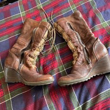 Women's Leather Mid Calf